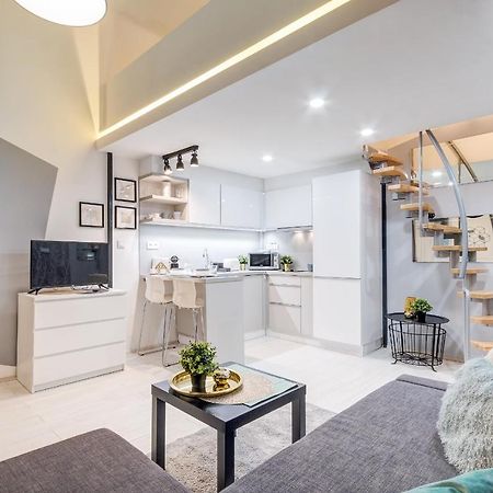 Stylish Suite Westend Budapest Esterno foto