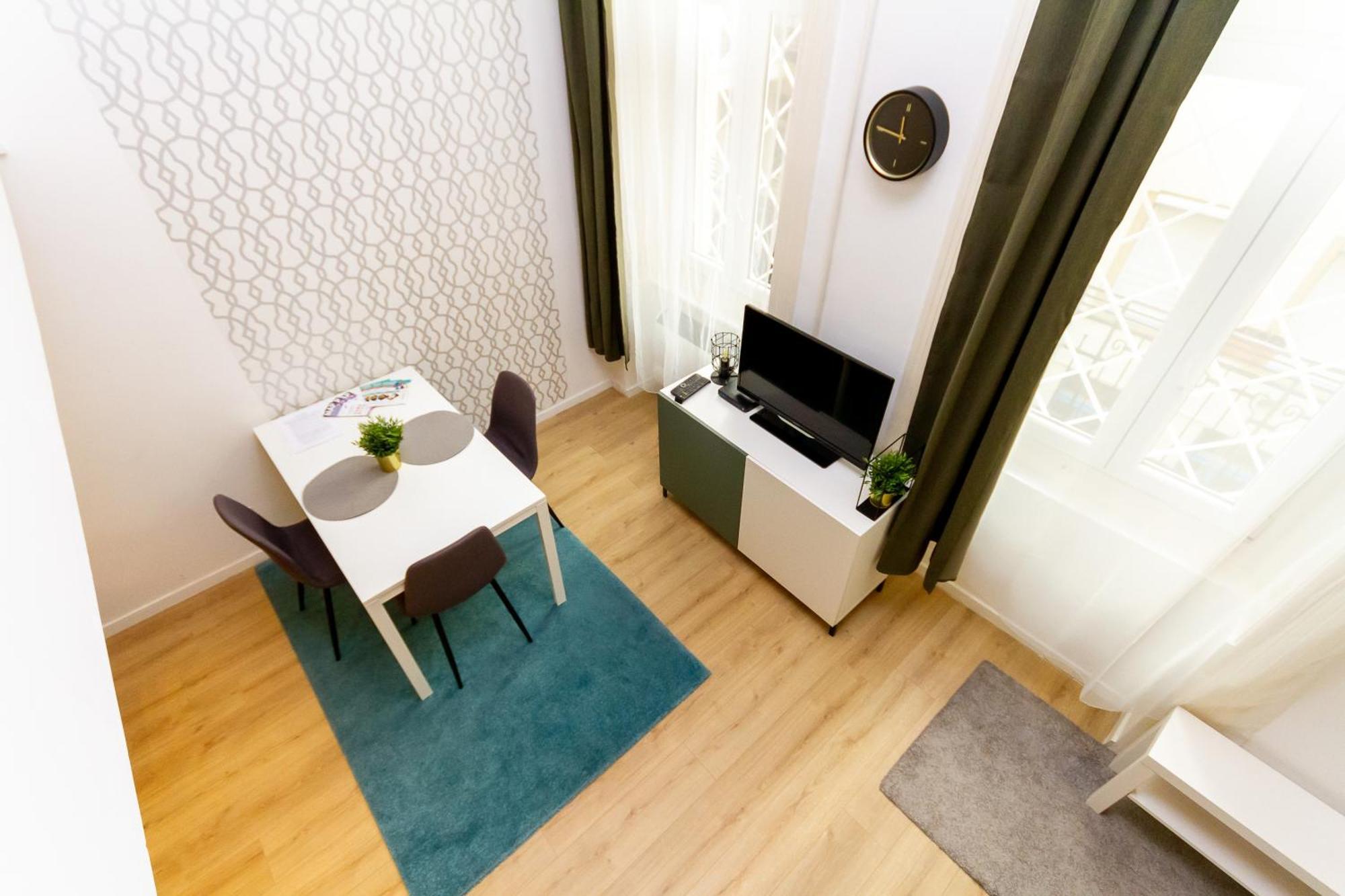 Stylish Suite Westend Budapest Esterno foto