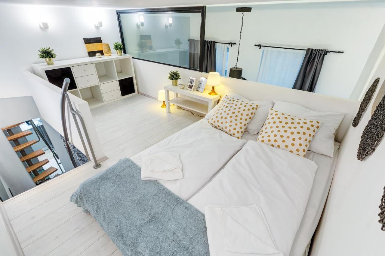Stylish Suite Westend Budapest Esterno foto